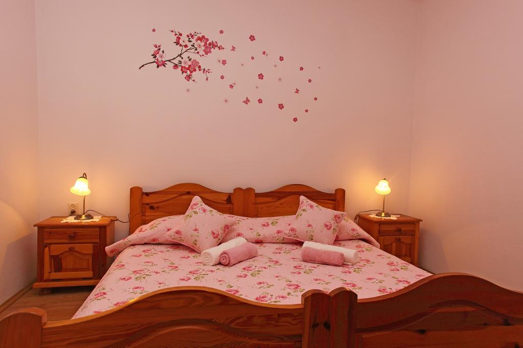 Apartments Luci 흐바르 객실 사진